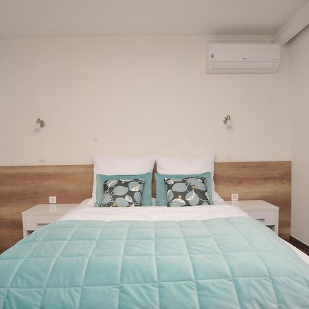 Motel As Hadzici Luaran gambar
